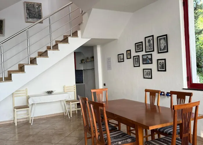 Вилла Bumblebee